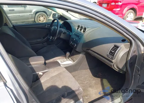 2011 Nissan Altima 2.5 S z USA, uszkodzony, nr VIN 1N4AL2AP0BN425149